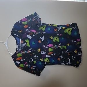 Disney scrub top M